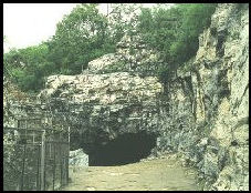 20080211-1140 pkm-upper cave world heritage.jpg